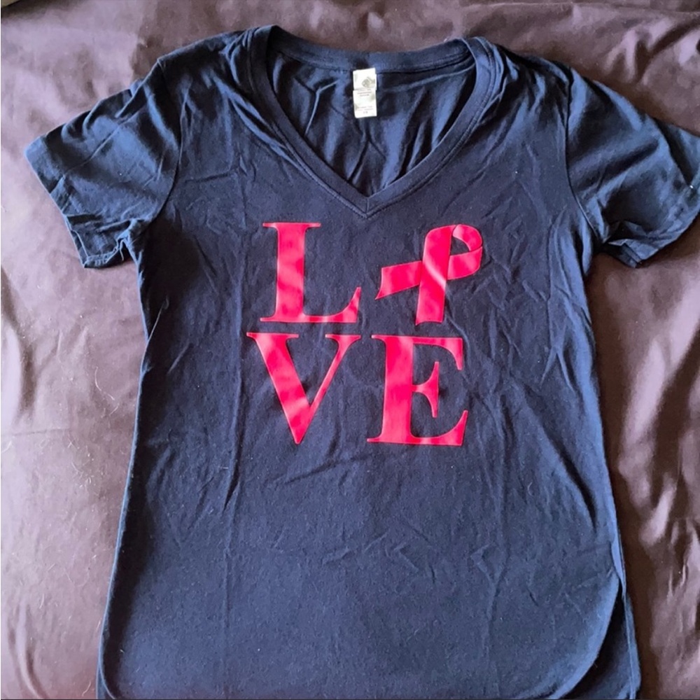LOVE tee